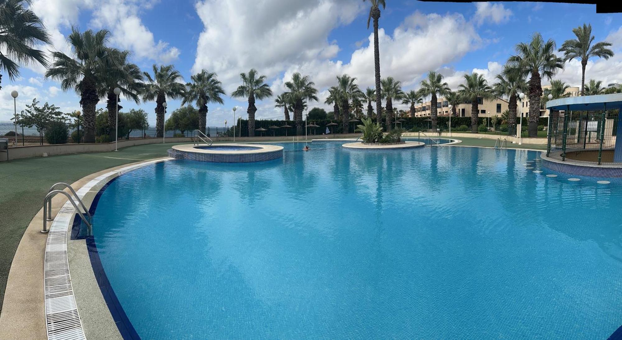 Apartamento Con Jardin En Playa Cabo Roig Tiene Wifi 오리후엘라 외부 사진
